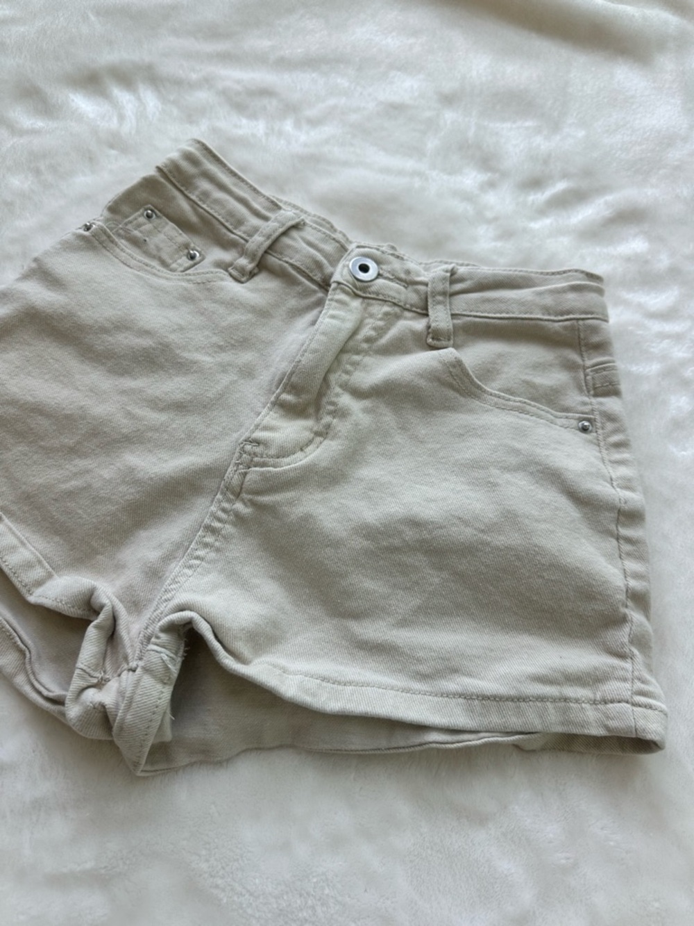 Women’s Casual High-Rise Cream Shorts